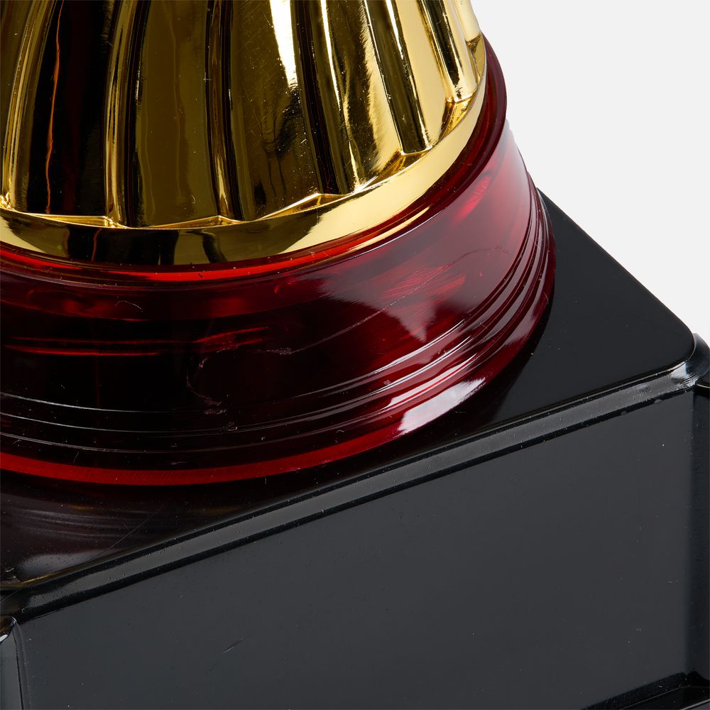 Кубок Awardee, средний