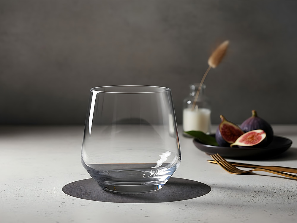 Стеклянный бокал Cliff