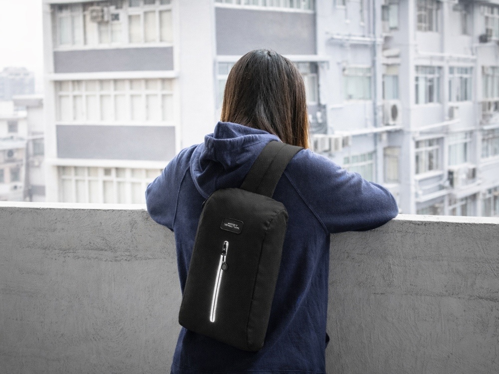 Сумка-слинг Nomad на одно плечо из водостойкого переработанного пластика